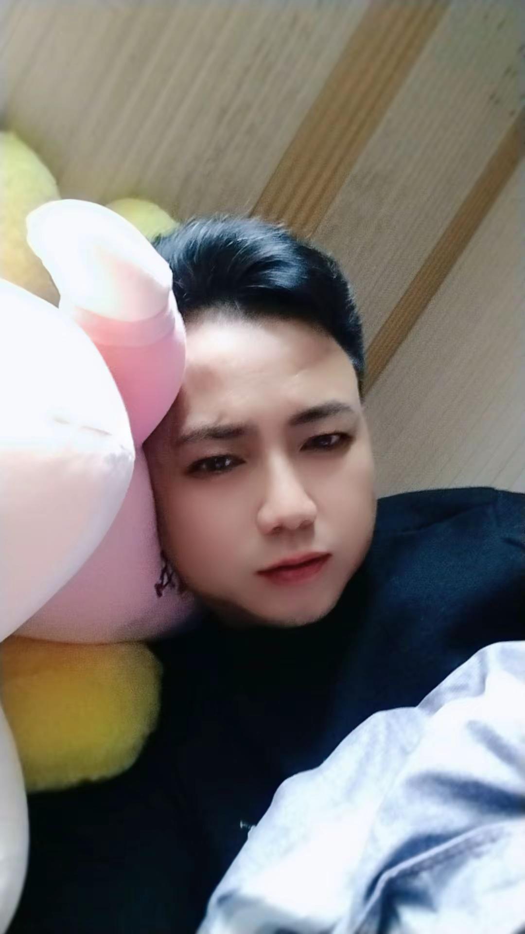 用美颜找回青春