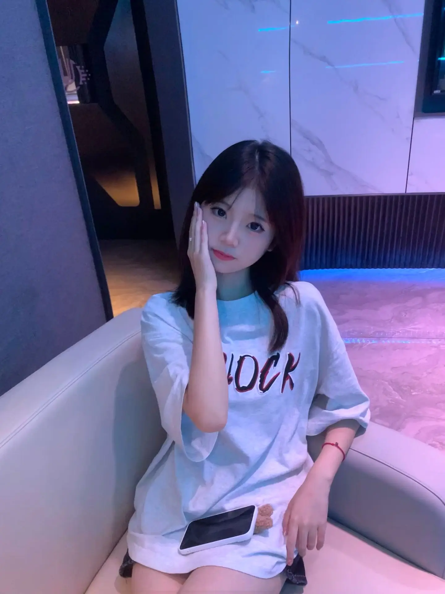人在自然中相遇 也在自然中分离