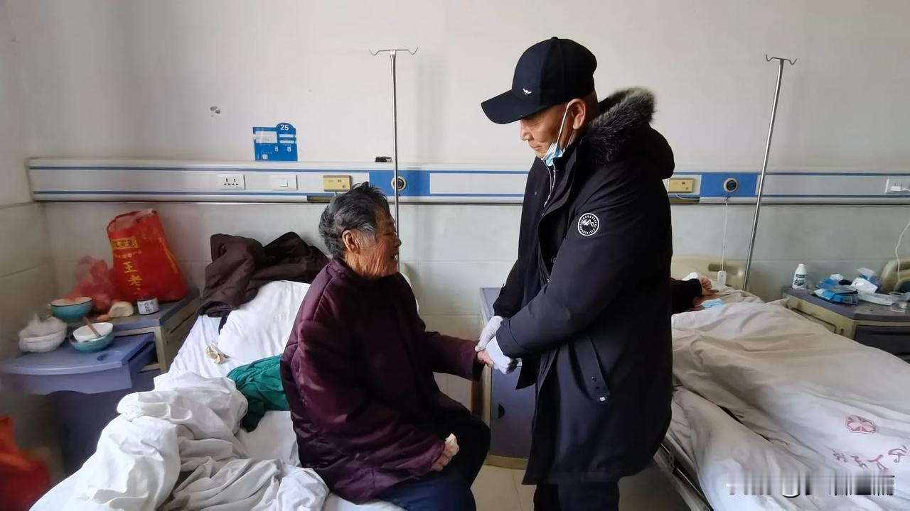 “是以圣人，去甚，去奢，去泰。”境界高深，活得通透的人，不傲慢自大，也不妄自菲薄
