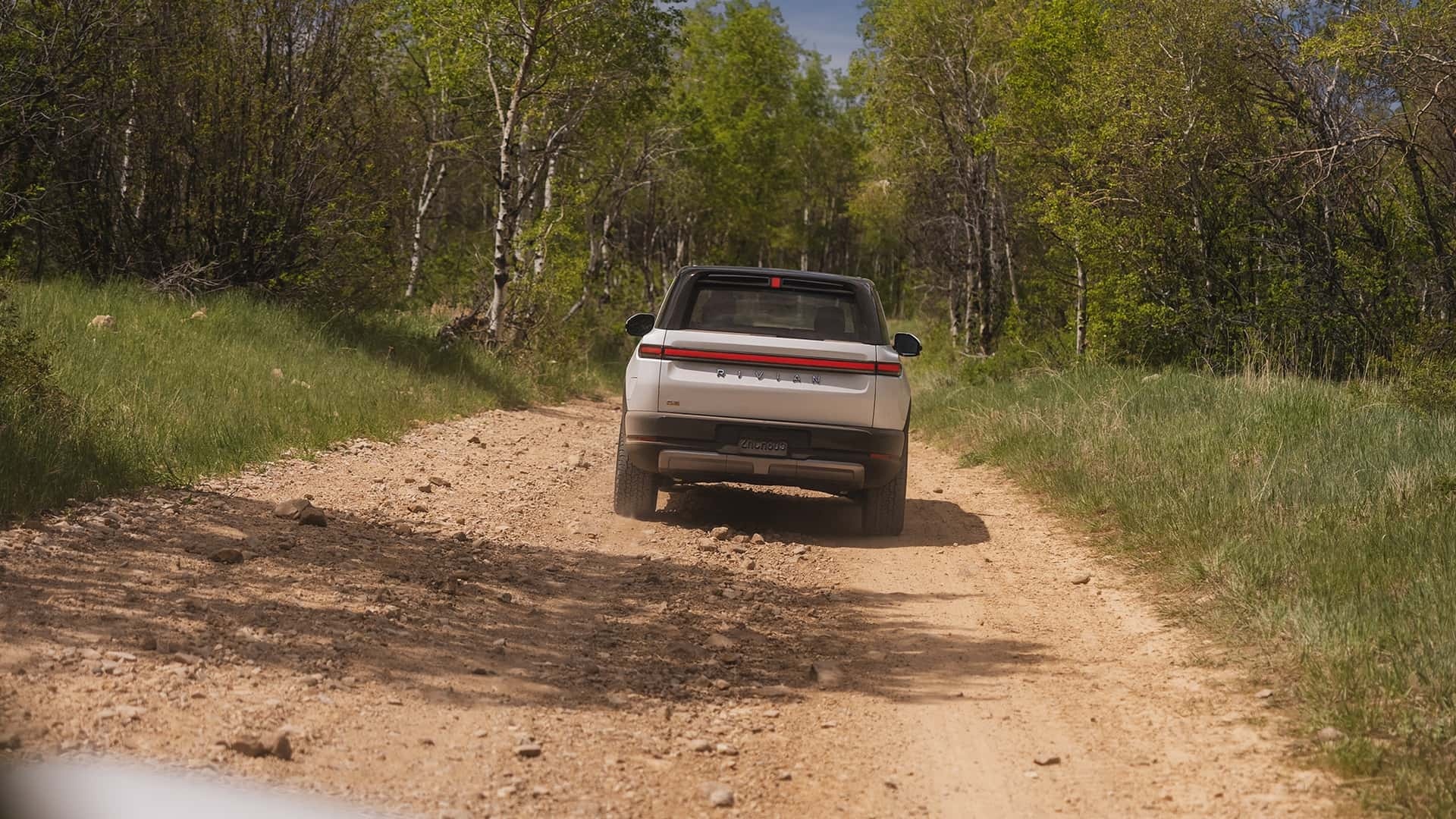 2027 Rivian R2 Performance 