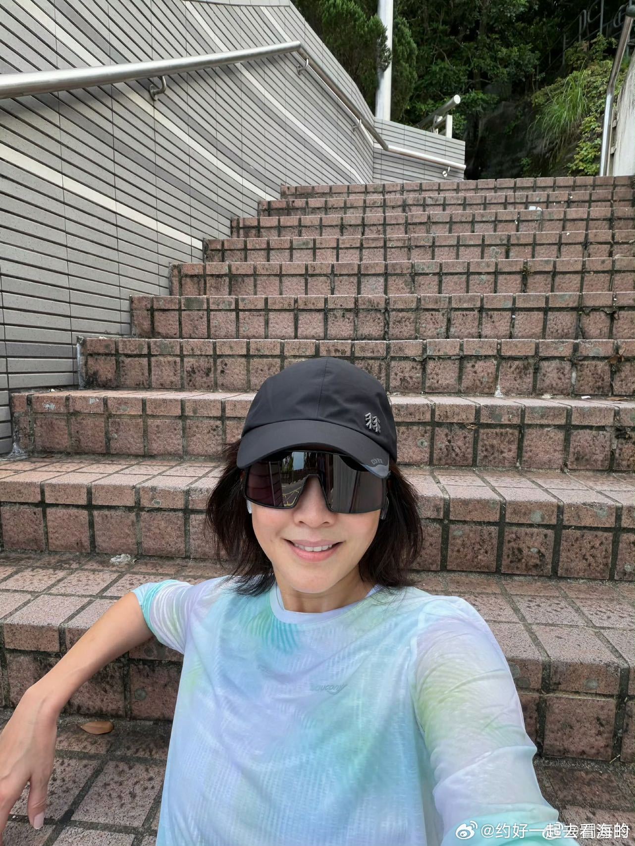 刘嘉玲自曝是E人刘嘉玲梁朝伟一个E人一个I人刘嘉玲承认自己脾气差难相处，很多时候