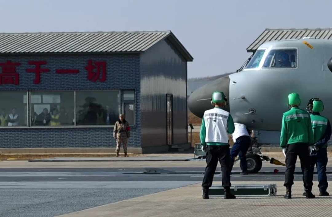空警-600陆基电磁弹射试验画面公开烽火问鼎计划制胜预告片震撼首发