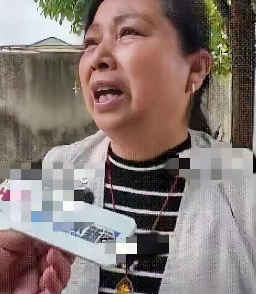 大象新闻爆出的，被称为癌症村的武汉黄土坡村，村里真正的情况，其实比统计数据还要严