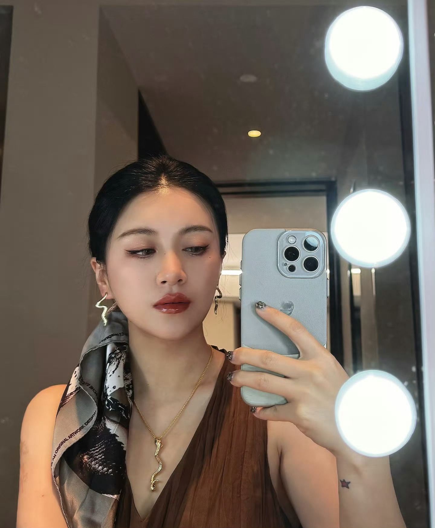 李嘉格谢谢你爱我be感 李嘉格这首歌的现场感染力好强，一下子就被带入情绪里了 ​