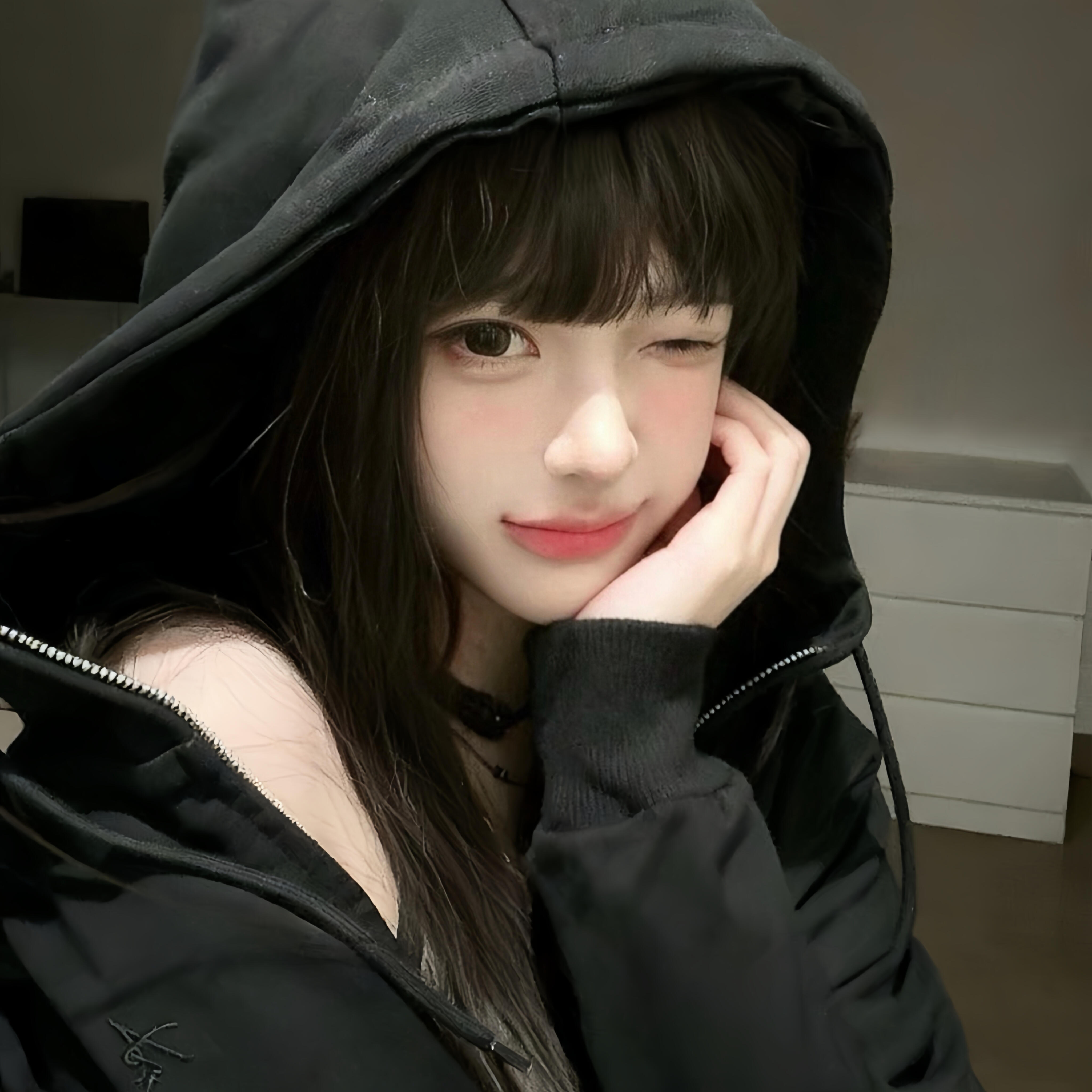 𝗪𝗲𝗖𝗵𝗮𝘁 | 狗狗眼头像 瞳孔和心跳的距离头像丨女生头像丨氛围感