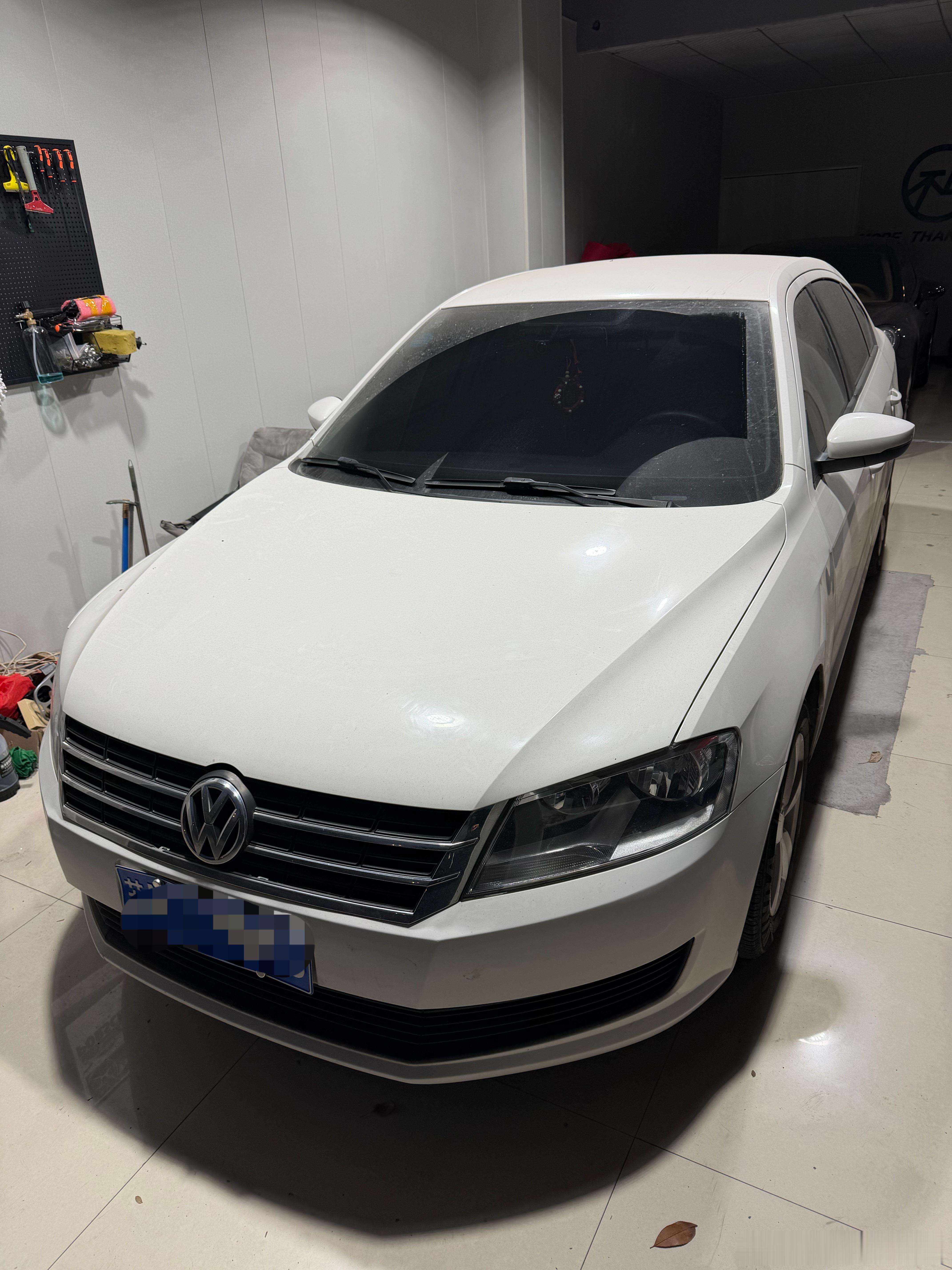 卖两天吧，17年朗逸1.6风尚自动一手租赁户，调表，实表17万公里带到明年6月底