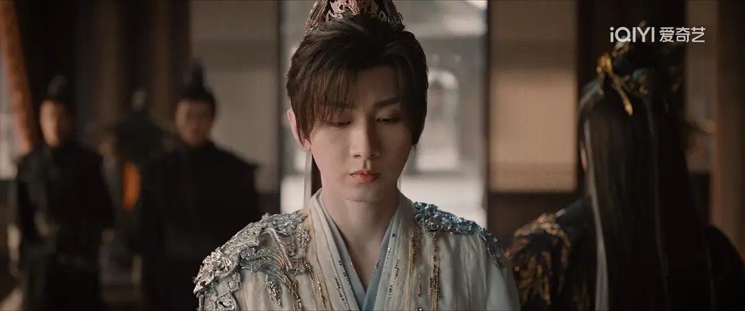 天地剑心本来就是标准的古偶，成毅还是年纪大了，不合适了 ​​​