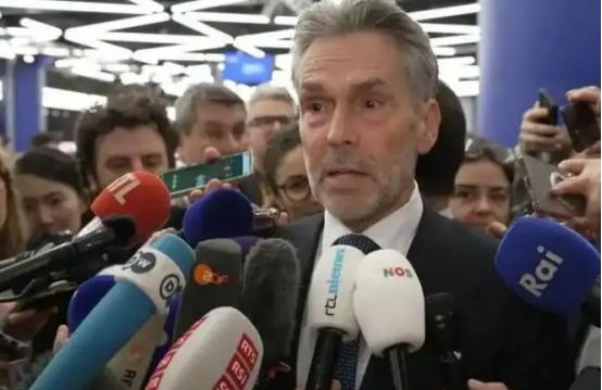 这一回中国可真要杀鸡给猴看了。中国实在忍无可忍，终于要杀鸡给猴看了，谁是这只鸡？