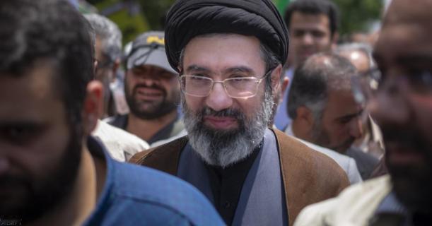 伊朗再度亮出强硬姿态！4月10日消息，结合伊朗官方表态及多方报道，伊朗目前并未派