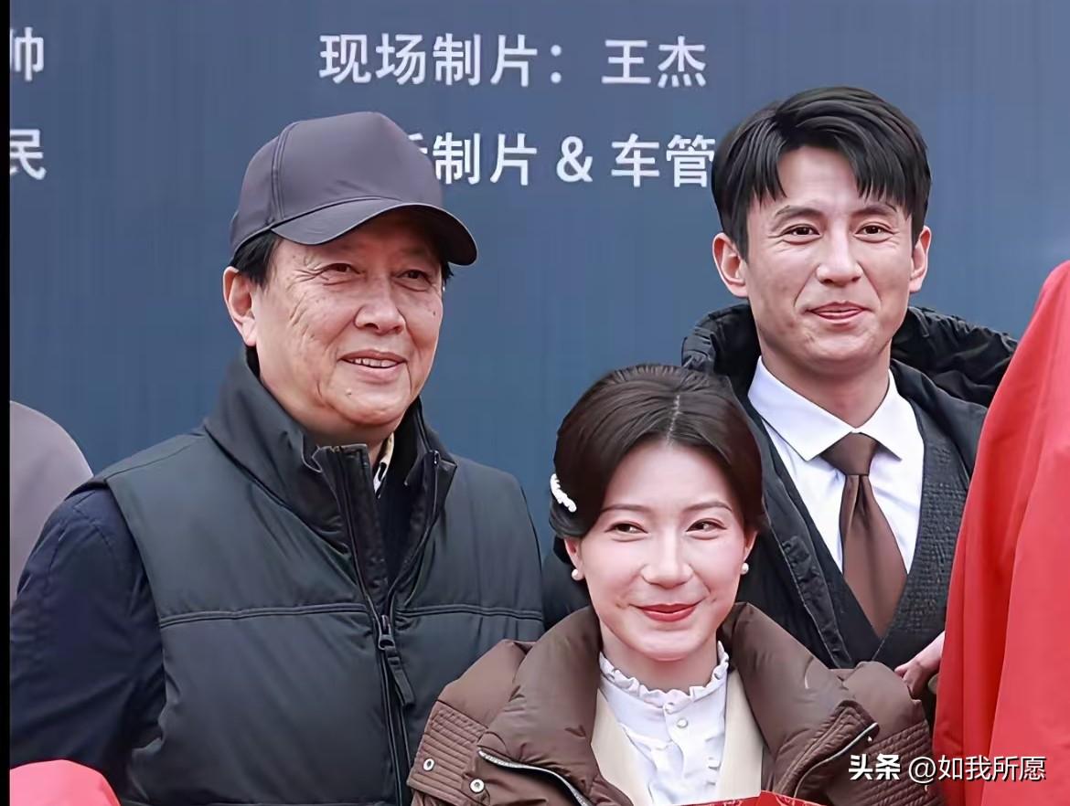 建议把刘萧旭
送去研究“面部时光机”项目！
明明28岁的身体，愣是长了一张48岁