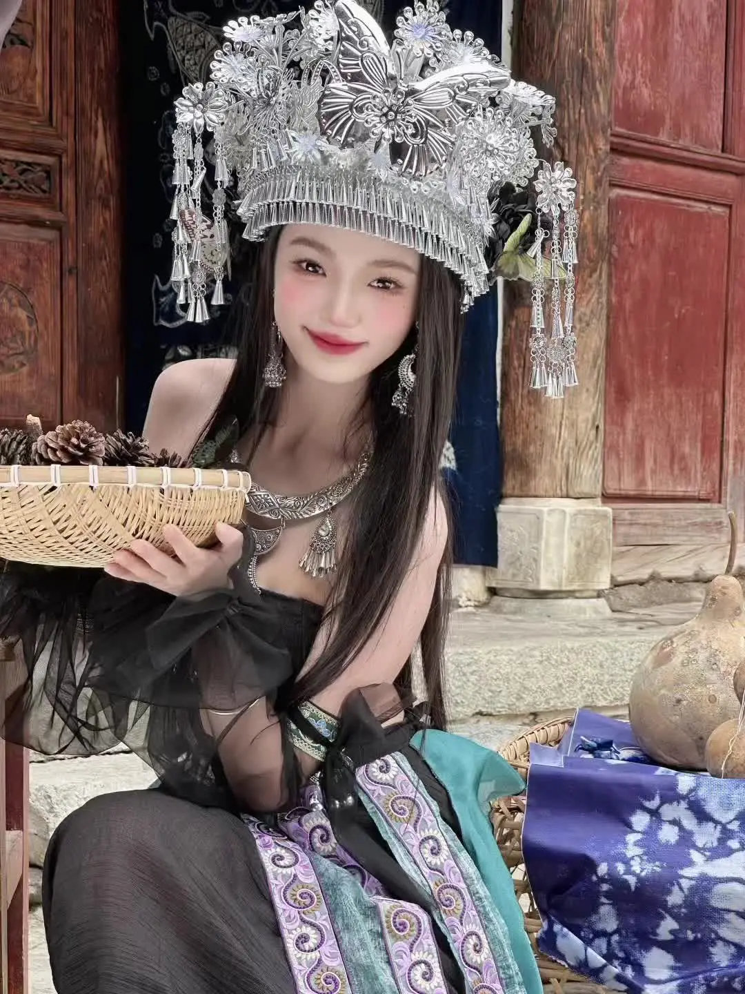 大理黑色苗疆太出片啦🥰 苗疆少女