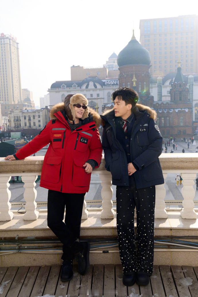 波司登的内娱覆盖率 内娱的冬日时尚盛宴，羽绒服成功占据C位！孙艺洲、于适、余承恩