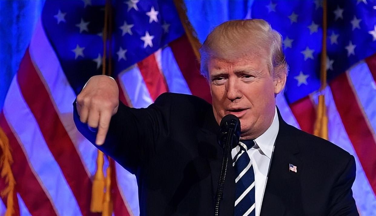 如何看待特朗普处理国际事务的方式特朗普处理国际事务完全是按照自己的意志和情绪随心