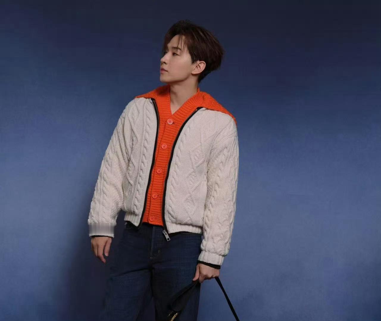 刘宪华新身份刘宪华又解锁新身份了！除了音乐人，又解锁了建筑作曲家，这次的新身份也