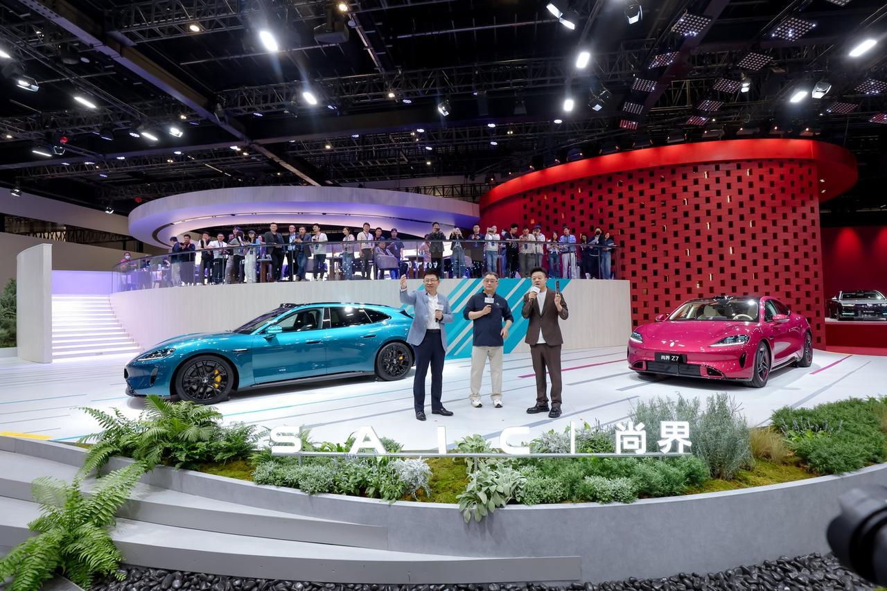 全栈技术筑底，鸿蒙智行定义智能汽车安全新高度
2026北京车展，鸿蒙智行携五界矩