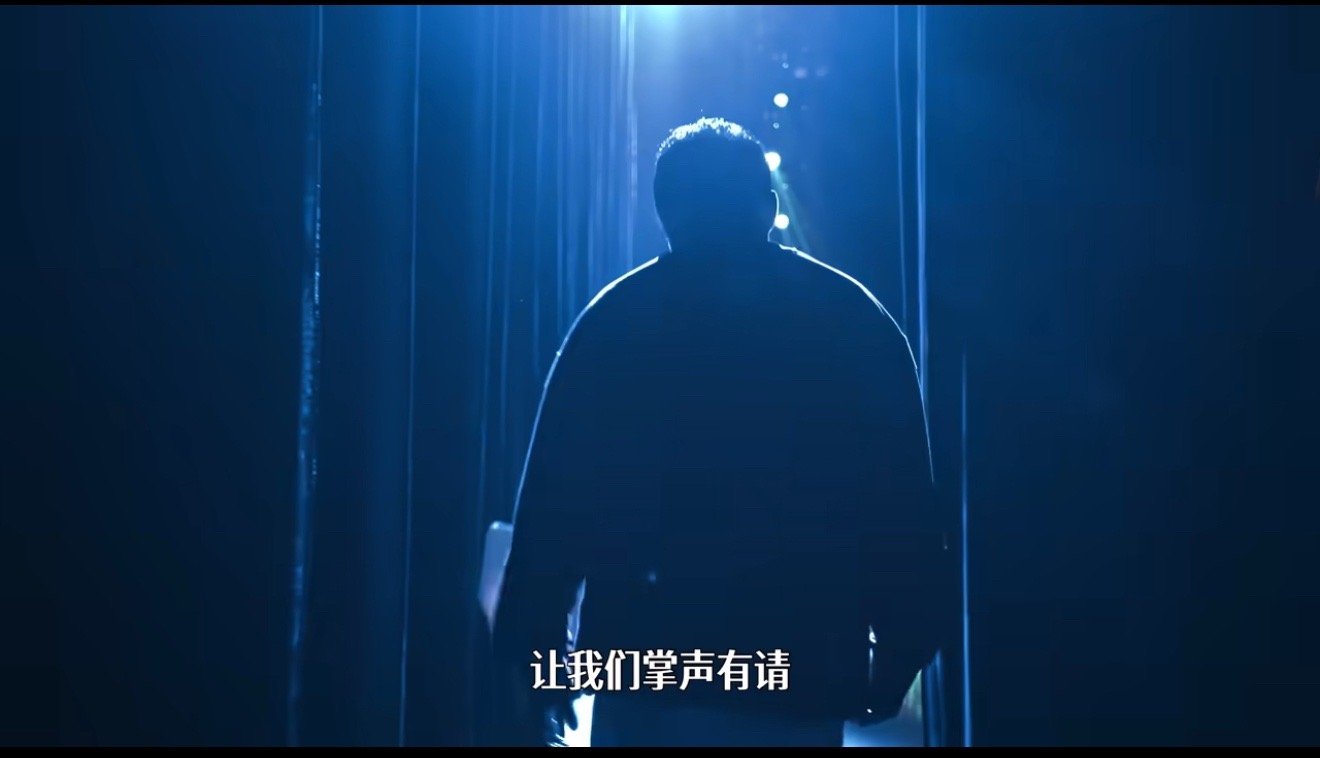 脱口秀从5分钟到60分钟  能够做到这样的成绩也非常厉害，得亏梁海源能够一直坚持