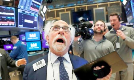 中国车企登顶全球，日媒酸味十足发声：日本第一次丢掉宝座！

说白了，日媒一边公布