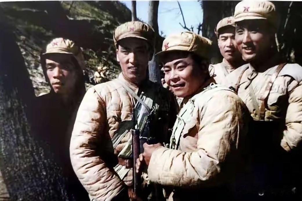电影中，他们四人将小战士的形象，刻画得活灵活现，仿佛就是从战场上走出来的。特别是