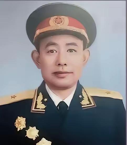 1951年，志愿军师长黄朝天违抗军令，率9000残兵掉头杀向3万美军，13天后李