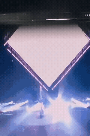 鞠婧祎把舞台走成T台鞠婧祎鞠婧祎把舞台走成T台！一沫真挚的情话