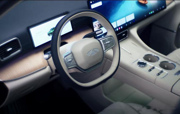 风云T11是为家庭出行而生的，杨紫送爸爸这辆车，就是希望爸爸能和家人一起，享受每