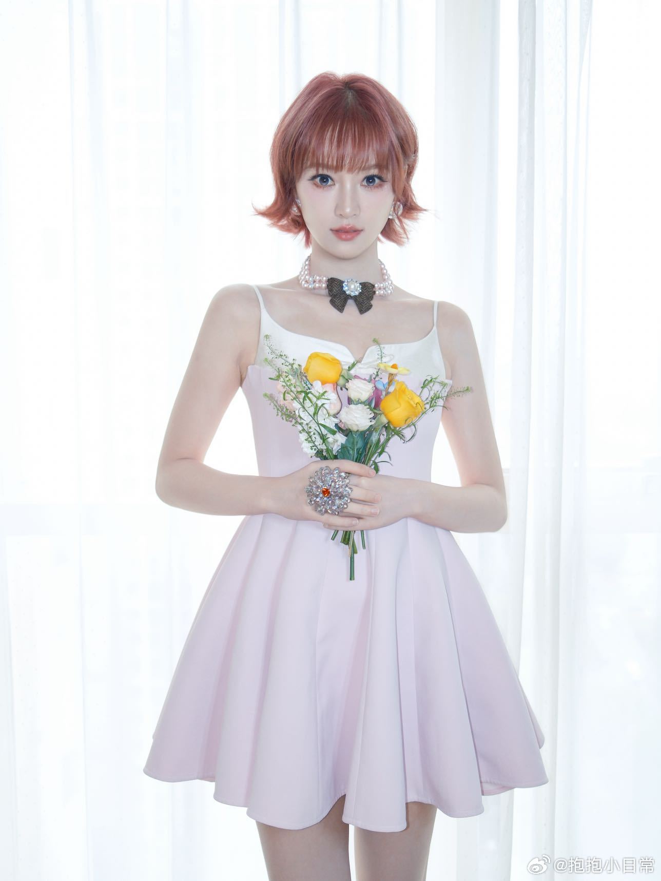 黄灿灿问范玮琪有版权吗 黄灿灿简直是娱乐圈的“话题粉碎机”！当着范玮琪的面直接问