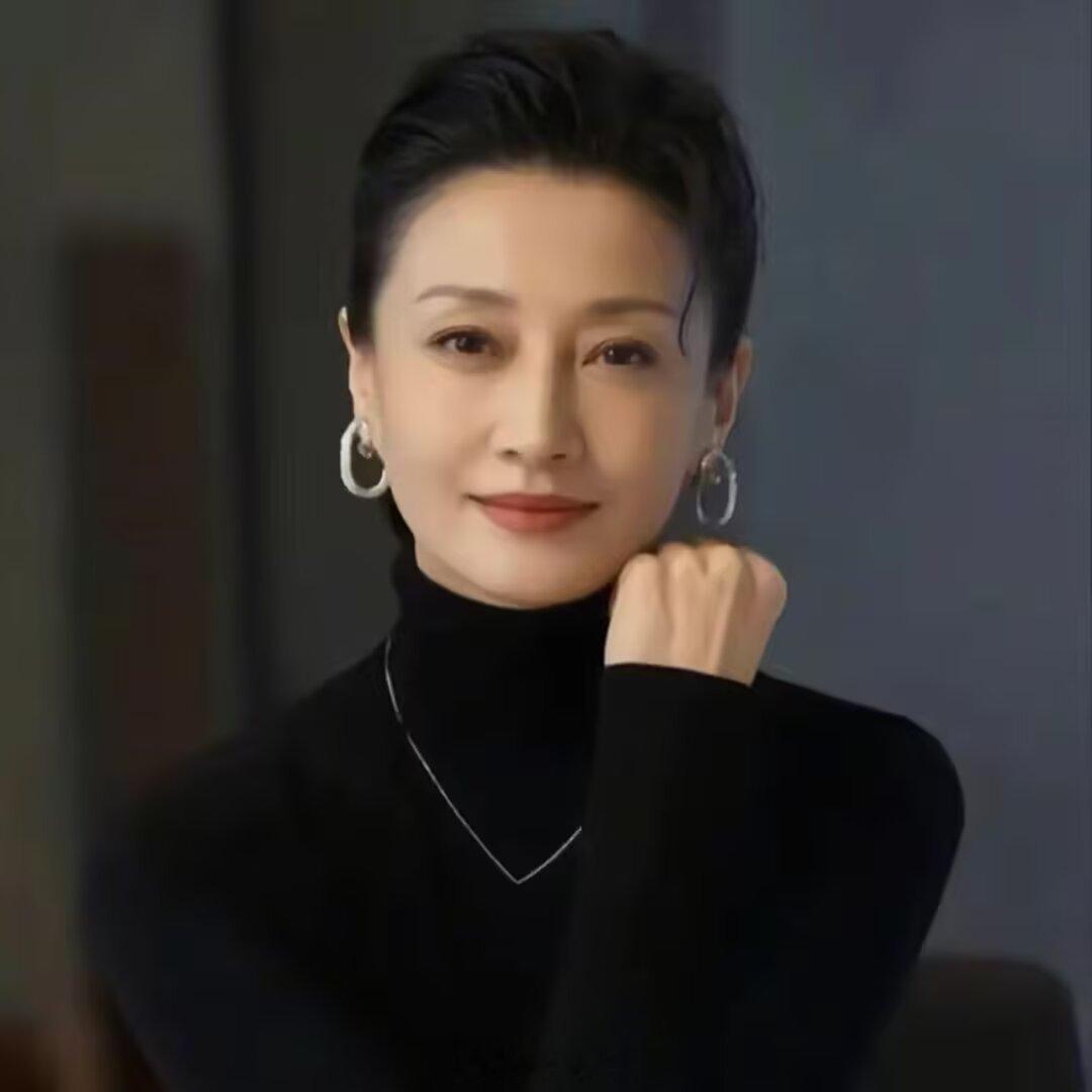 一个人成为“强者”的21条职场必备技能1、改思维，改思维就是改命。2、跟对人，少