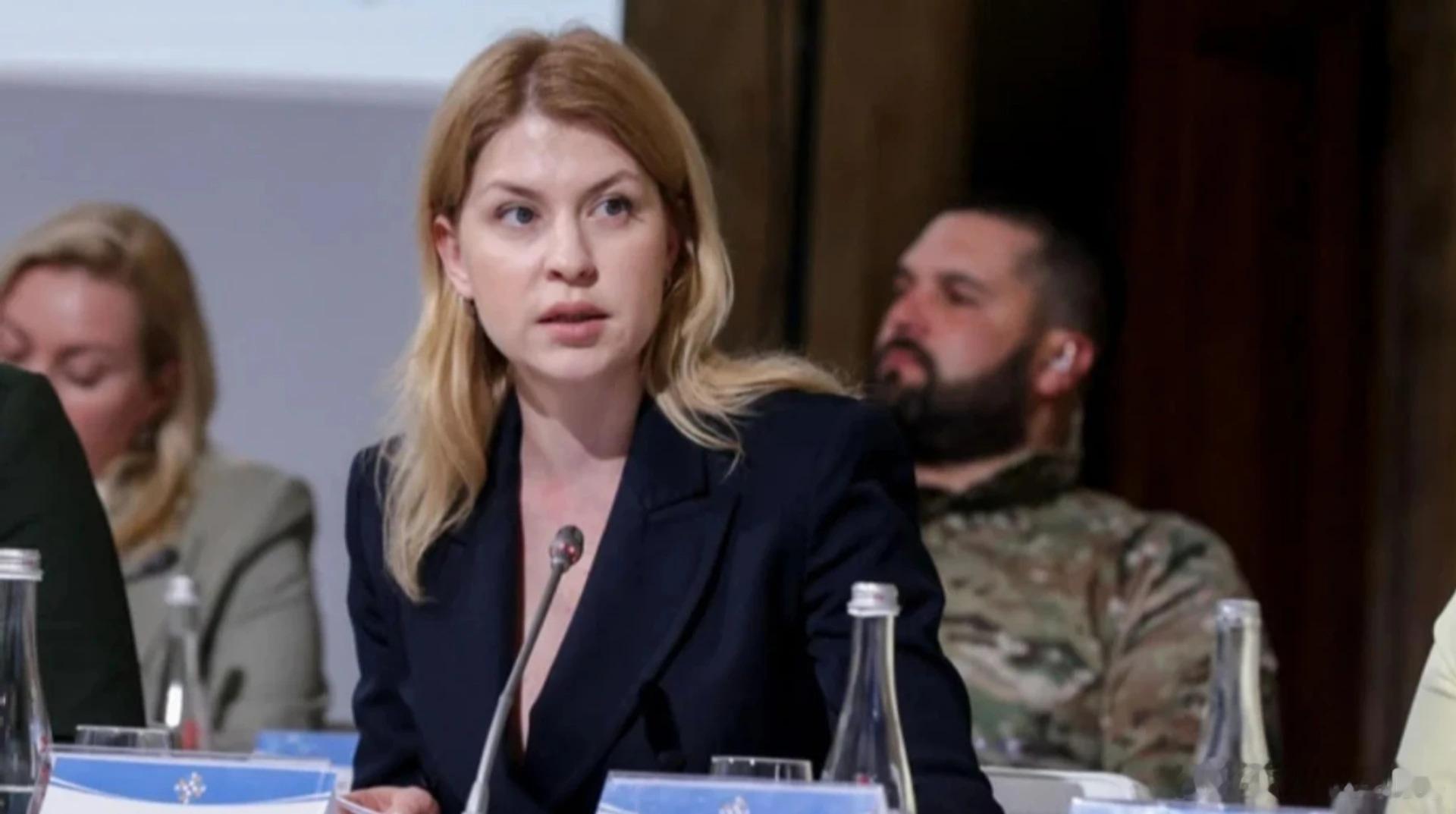 乌克兰呼吁美国特朗普政府恢复对俄石油贸易的制裁，——乌克兰驻美大使奥尔加·斯特法