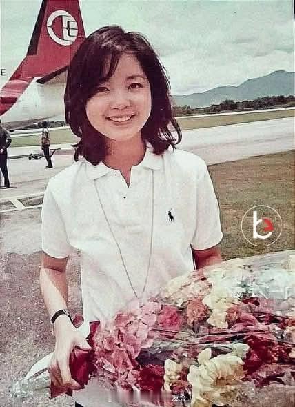 邓丽君的东南亚情——随着香港地区影响力日益增强，自1972年起，邓丽君结束了在香