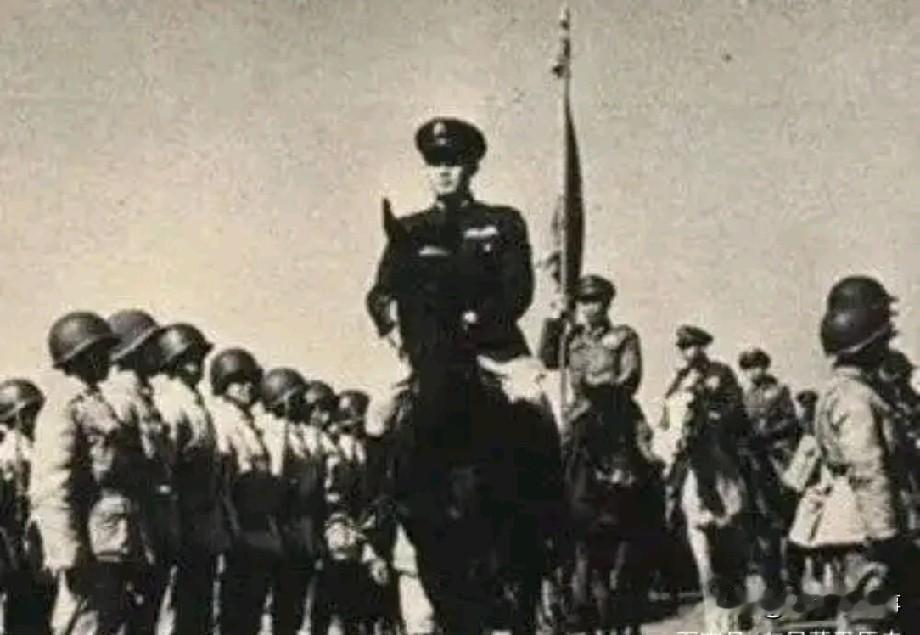 1947年孟良崮，74师参谋长魏振钺指挥残部顽抗后扔剑就擒，谁也没想到，他被俘后