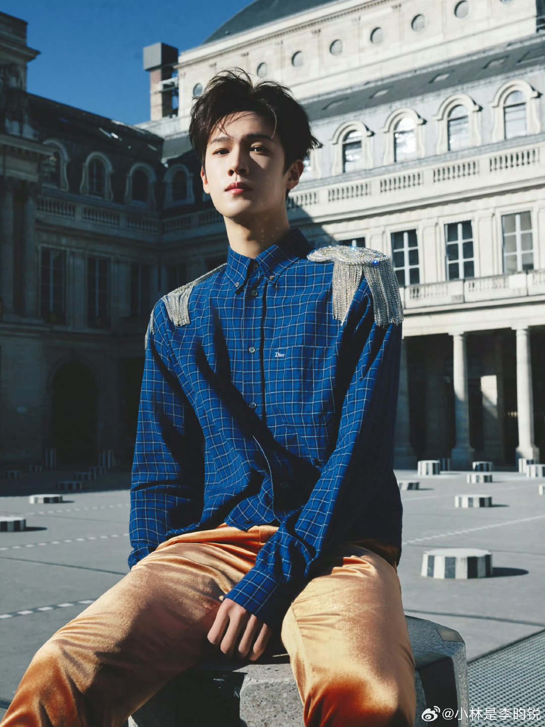 李昀锐一直在传达要尊重合作艺人李昀锐一直传达要尊重合作艺人的想法 赞赞赞 