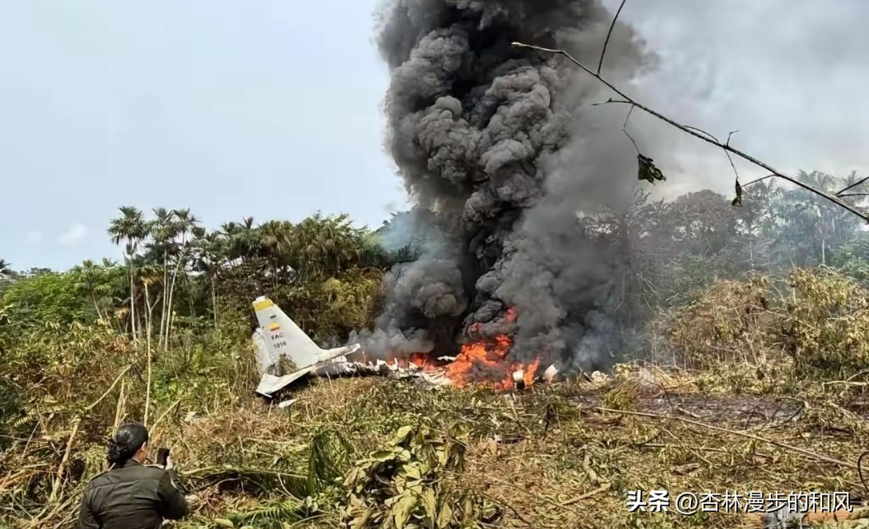 深夜突发重大事故，美国后院起大火了，80名军人遇难
3月24日，美以对伊朗发起军