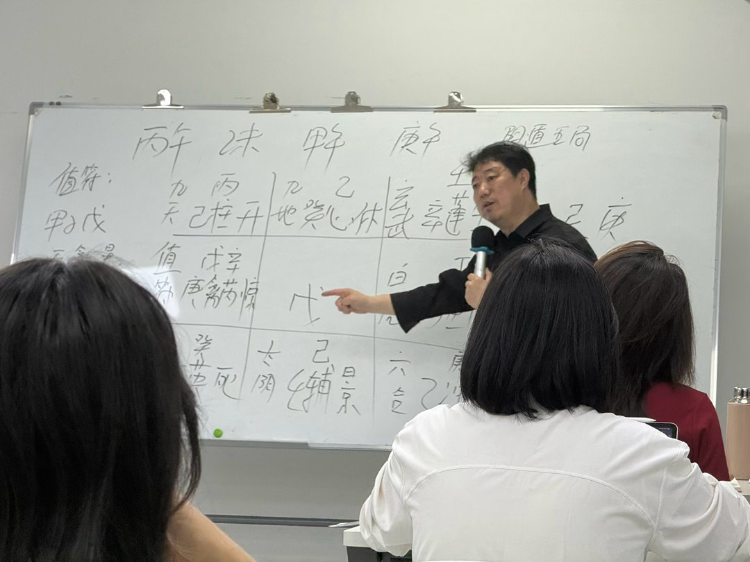 上课。。。困。。。 