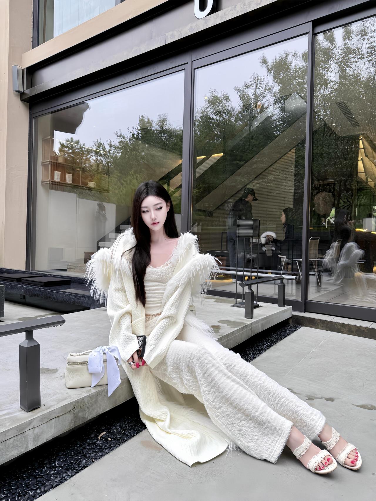 我的今日状态：😁轻松愉快
我这里的天气：☀️晴天