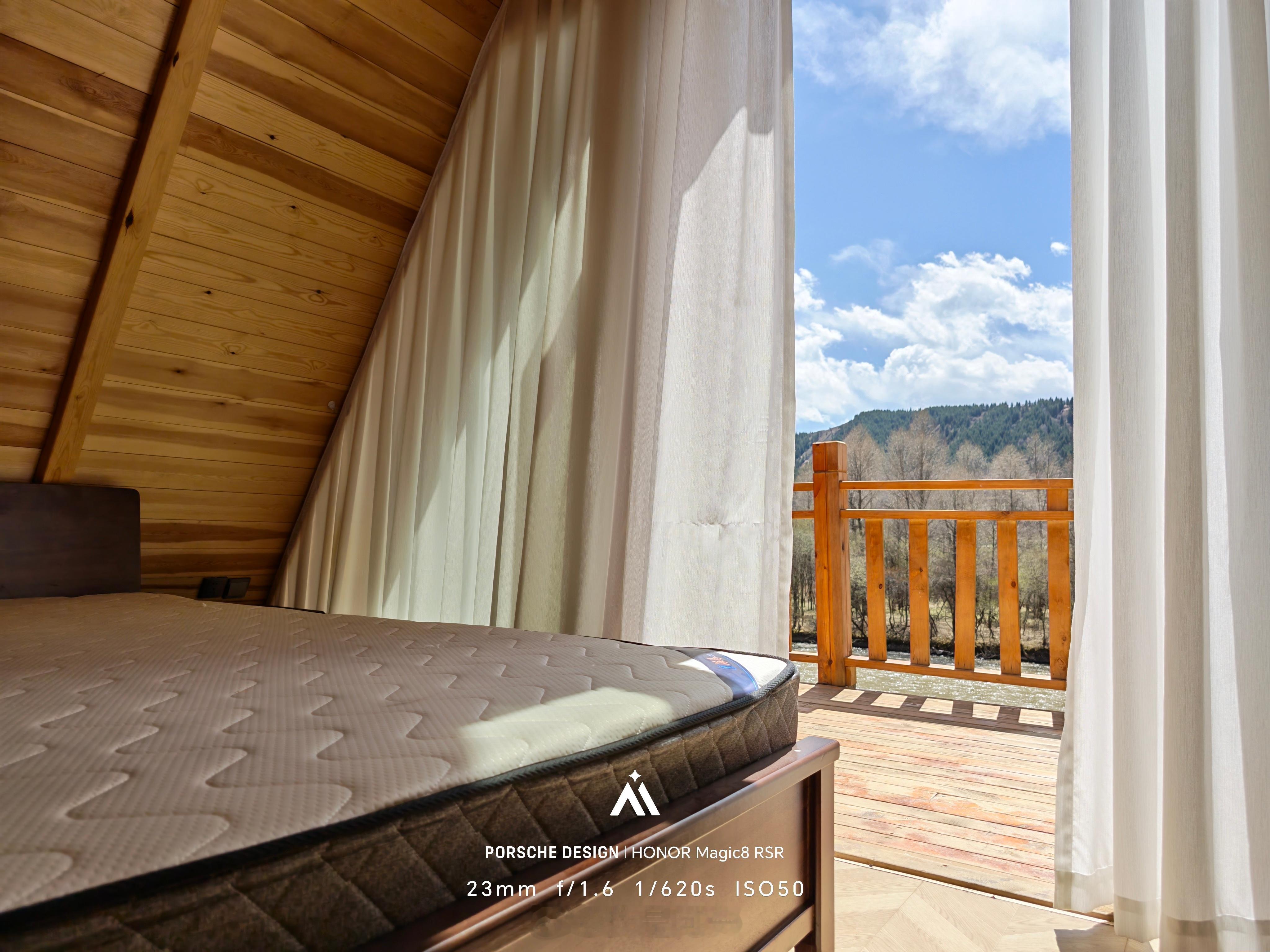 我们这边搞的旅游休闲区，如果大家路过江迭公路了，可以去住一下，夏天凉快，环境很不