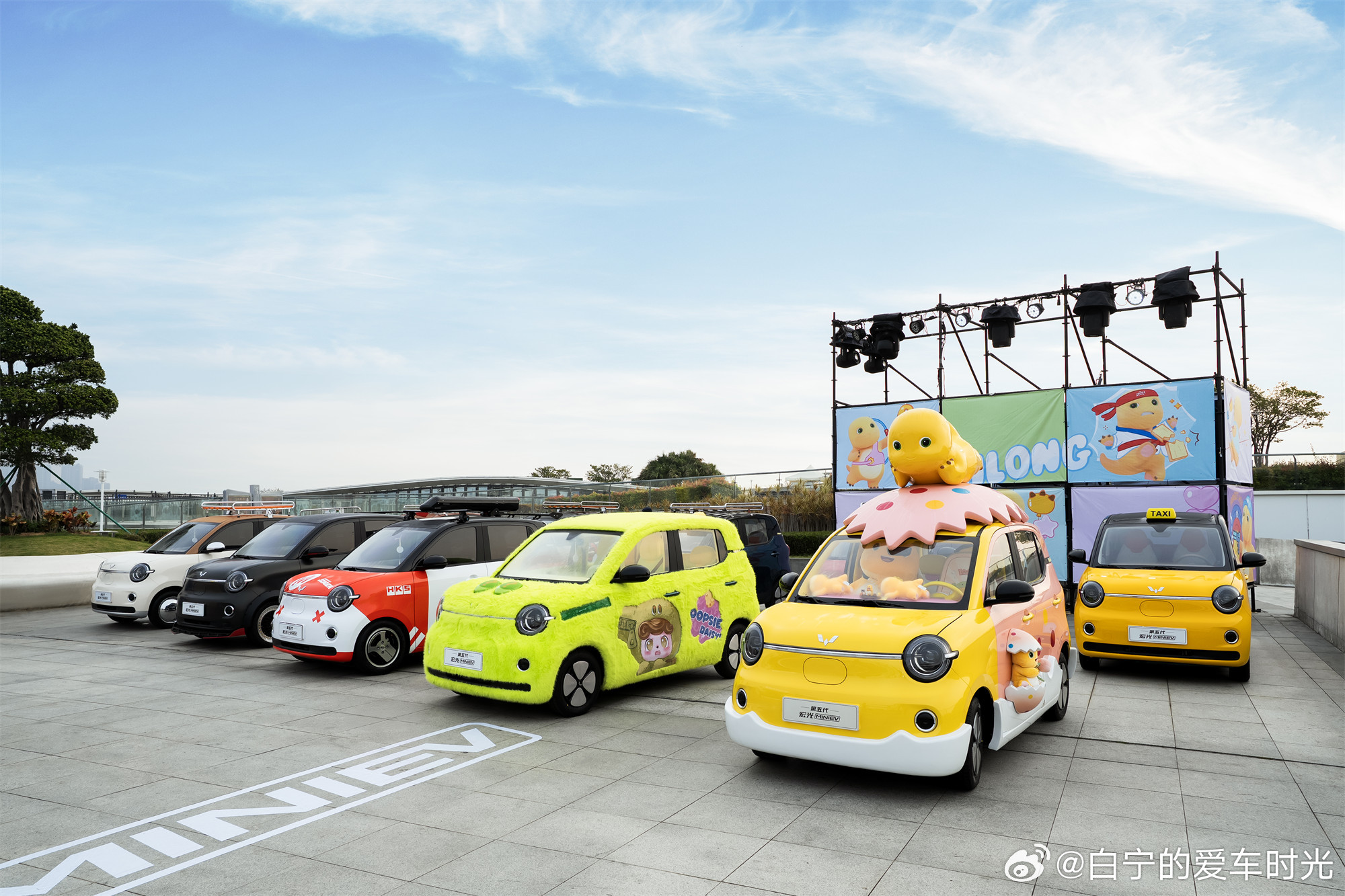 4.28万元起！第五代宏光MINIEV上市！第五代宏光MINIEV42800元起