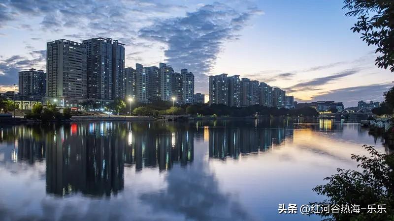 惠州楼市2026年来了。
惠州楼市要是能回到四年前，那很多惠州的房东都会开心的跳