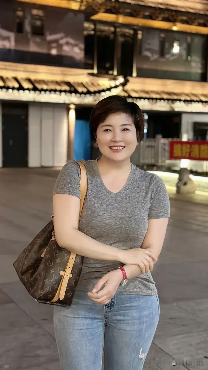 🌞 微笑面对每一天，元气满满迎接新挑战！