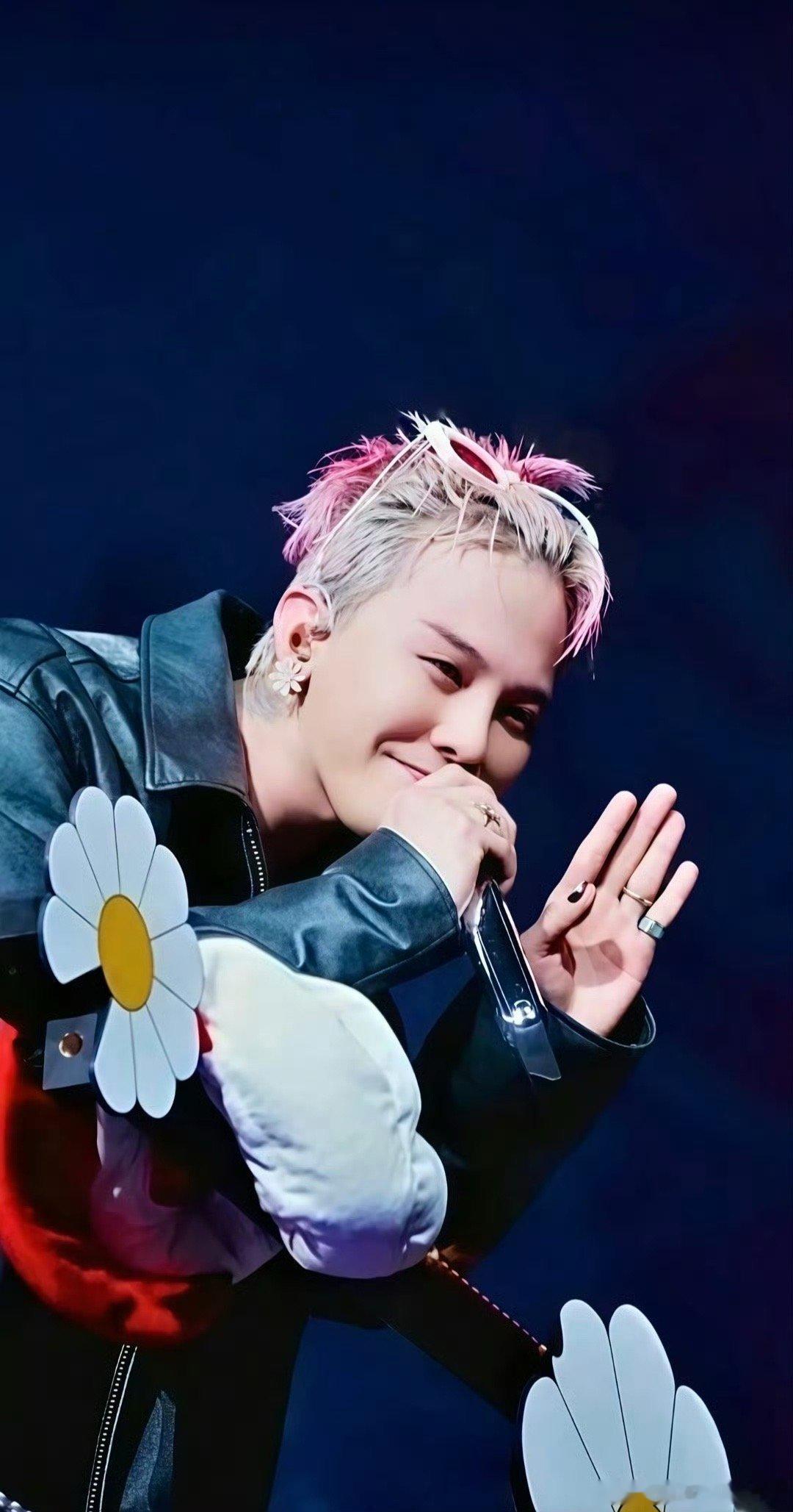 怎么没人跟我说权志龙FAM吃的这么好 权志龙对FAM真是实力宠爱！精心设计的视野