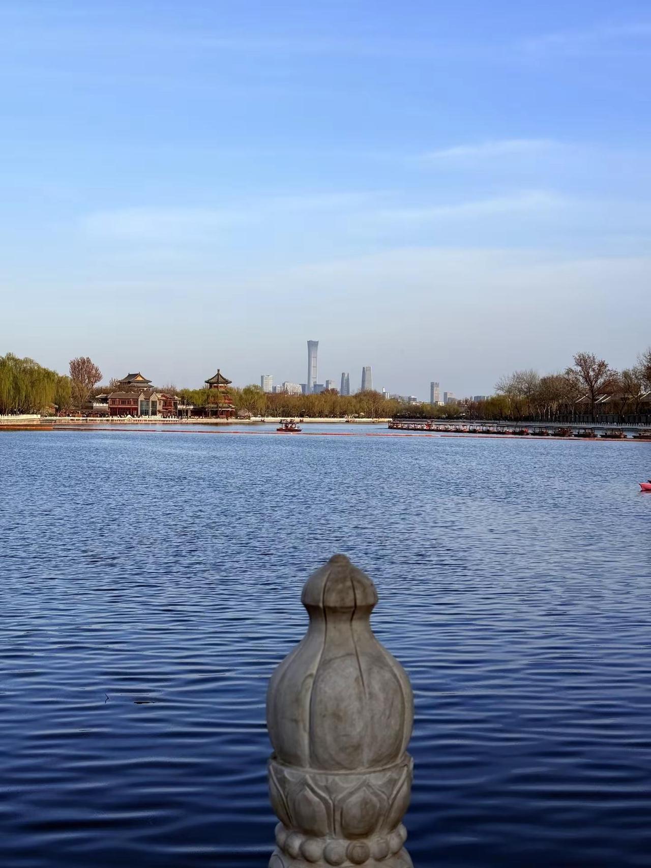 不必事事紧绷，偶尔放空也是救赎