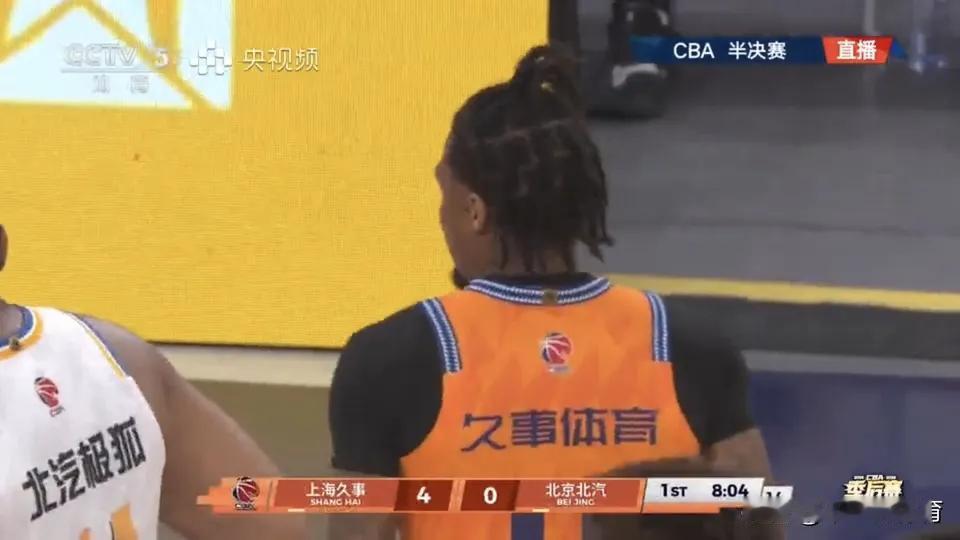 张镇麟icon17分，王哲林icon10+10+2，周琦icon13+9+2+2