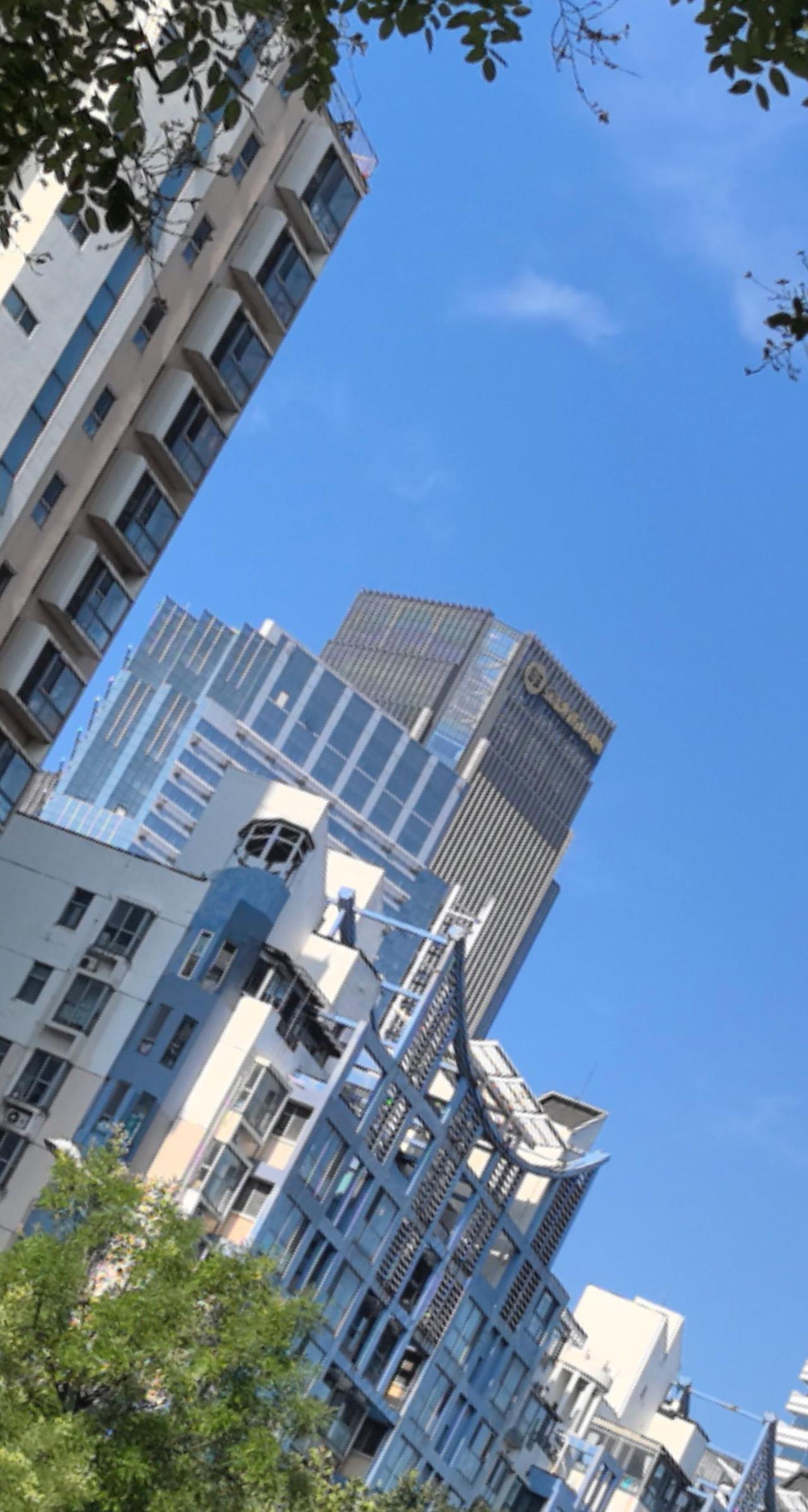 #高温天气 #随手拍天空 #平凡的一天