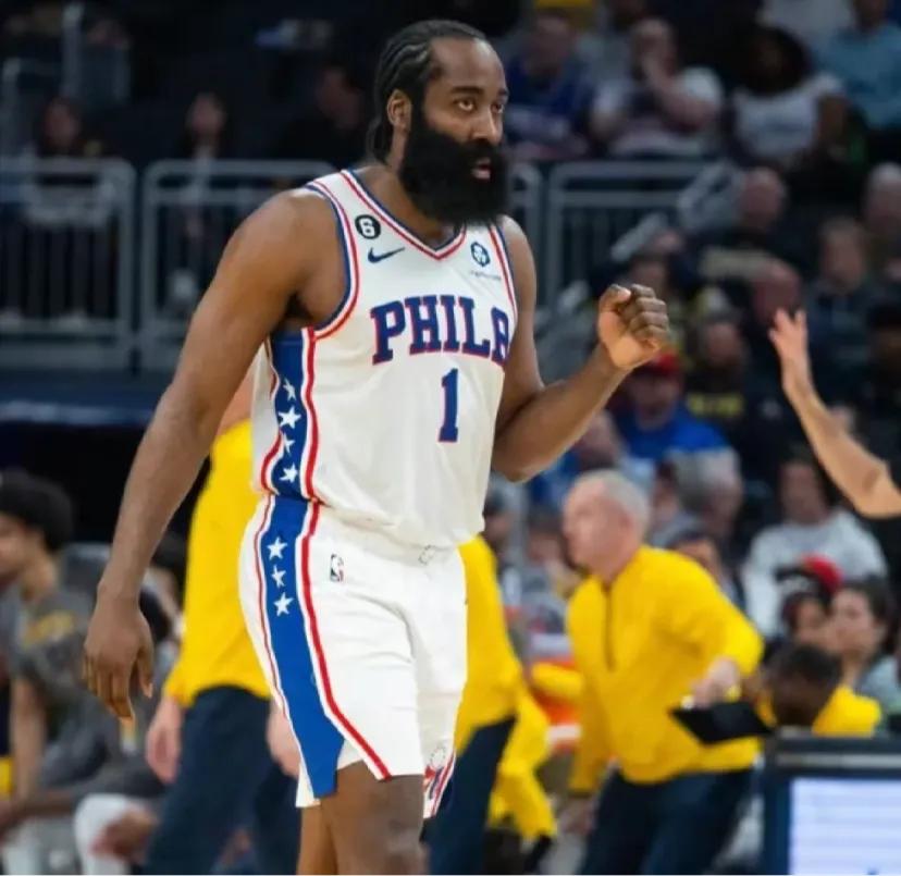 近5年40+三双场次:前三哈登东契奇约基奇
近日，数据媒体StatMuse列出一