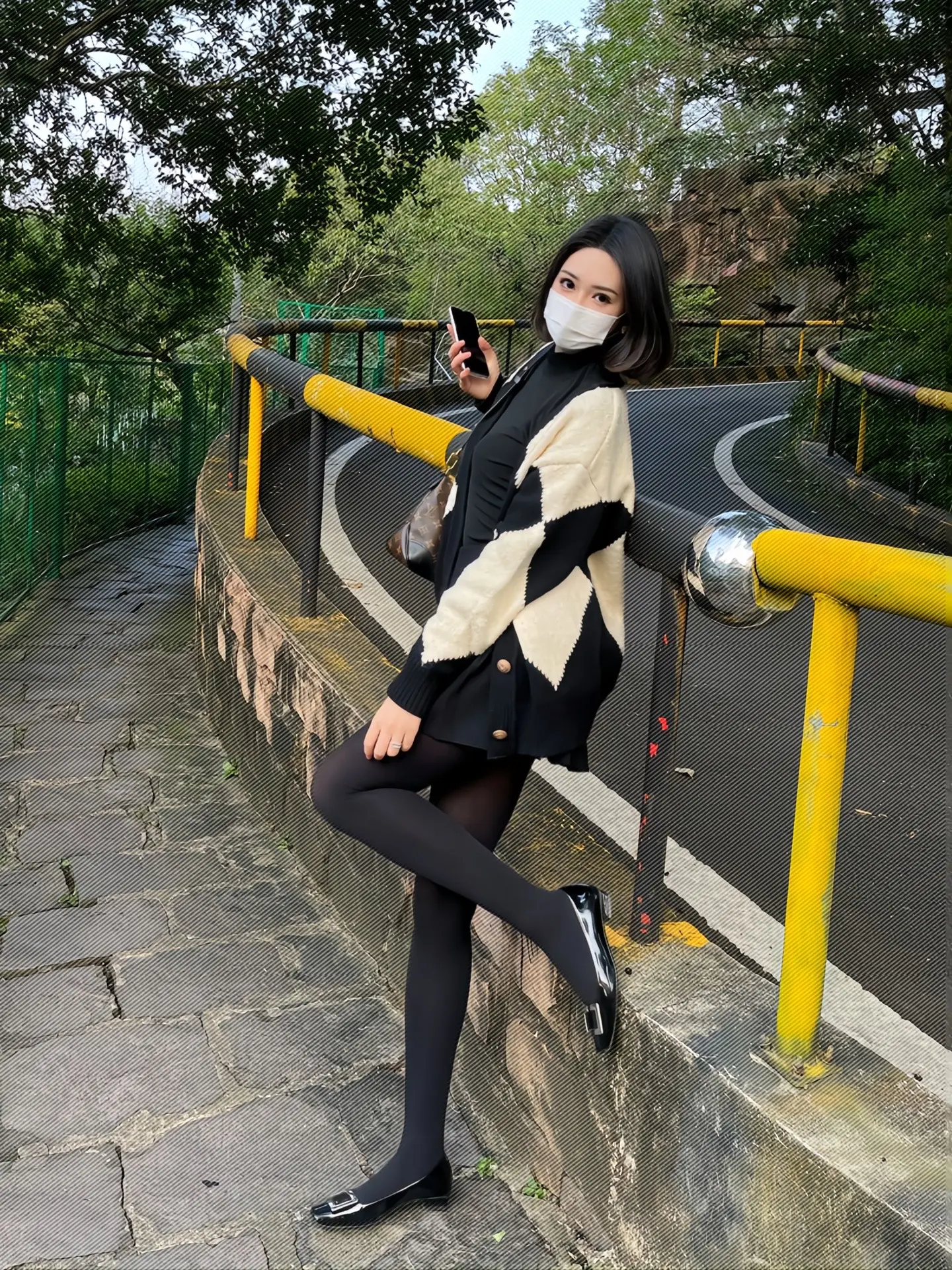 少妇过了30岁 迷人又妩媚