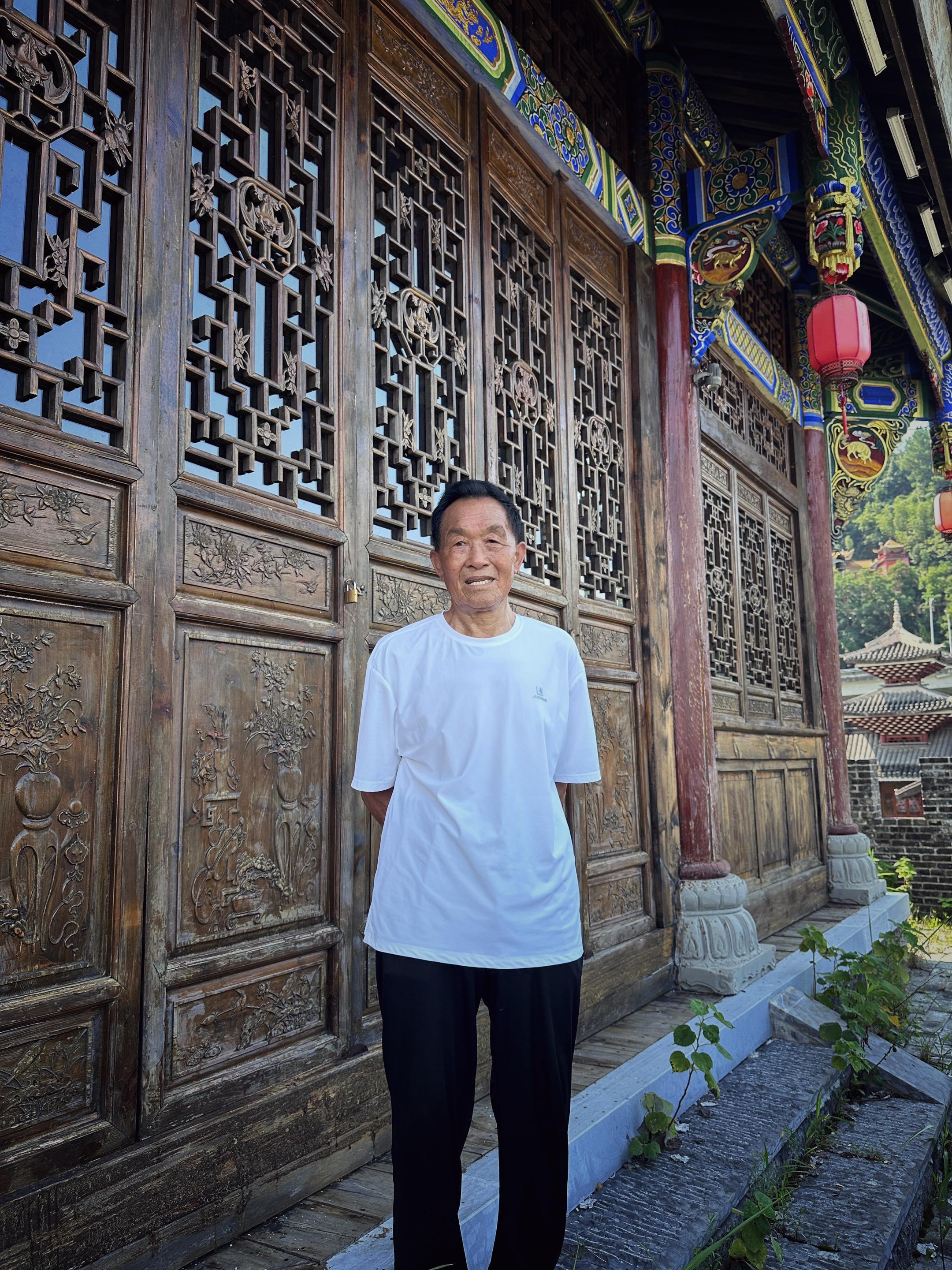 生活已经很累了，如果连过精神寄托都没有，那该怎么办