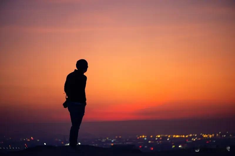 为什么说人生最大的敌人是自己? 人生最大的敌人是自己，这话一点不假。很多时候，我