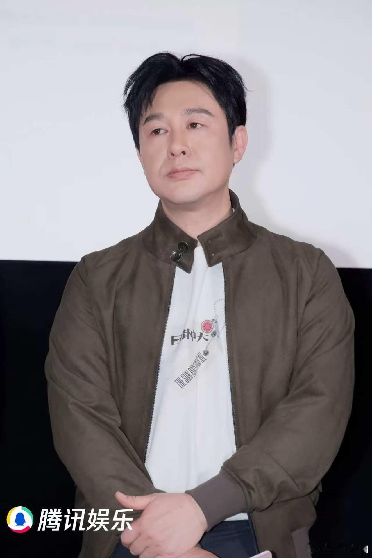 张颂文太真诚了张颂文说平淡健康活一生是最大赢家 11月5日北京举办的《日掛中天》