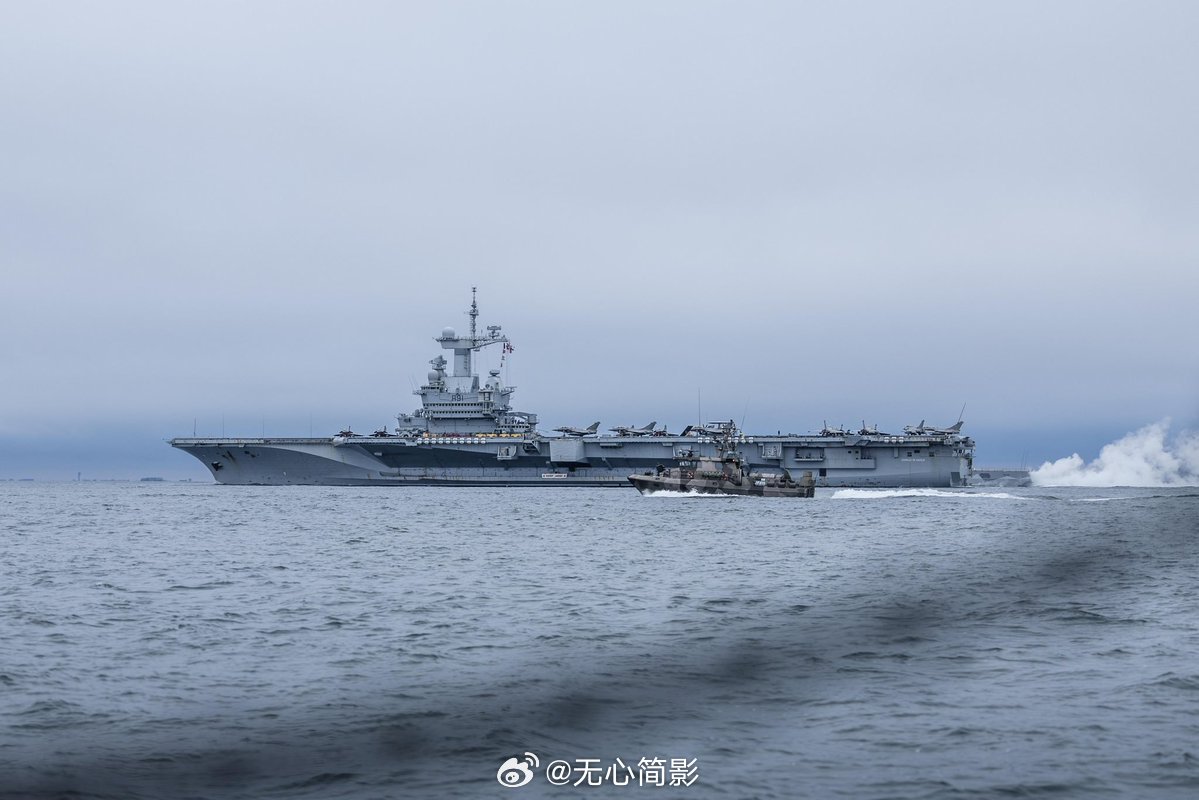 突发消息：法国“戴高乐”号航空母舰及其打击群提前结束在波罗的海的部署，将重新调往