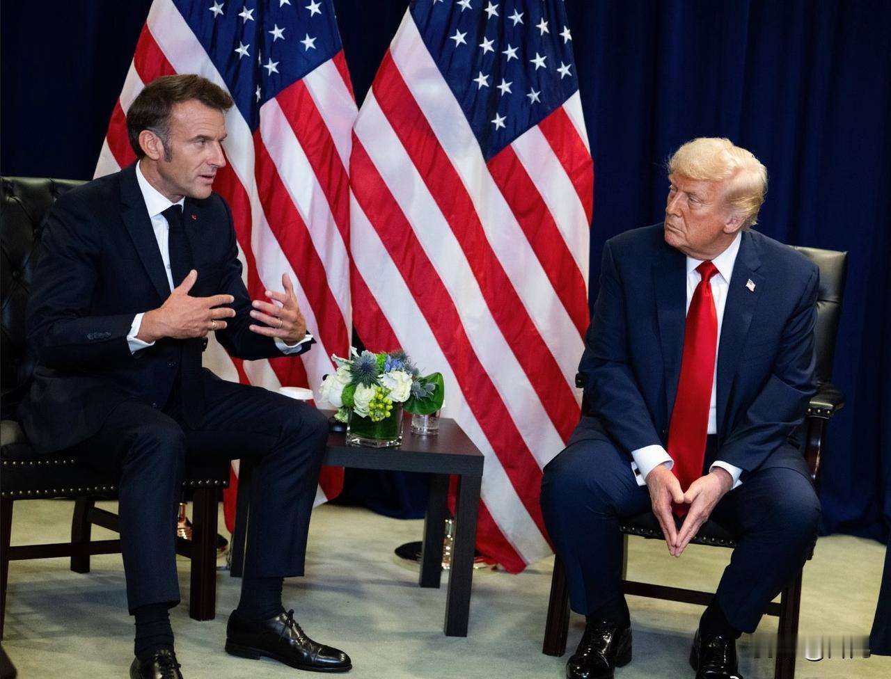 突发消息！特朗普嘲讽马克龙，威胁对法国商品增加200%关税。法国总统马克龙被曝光