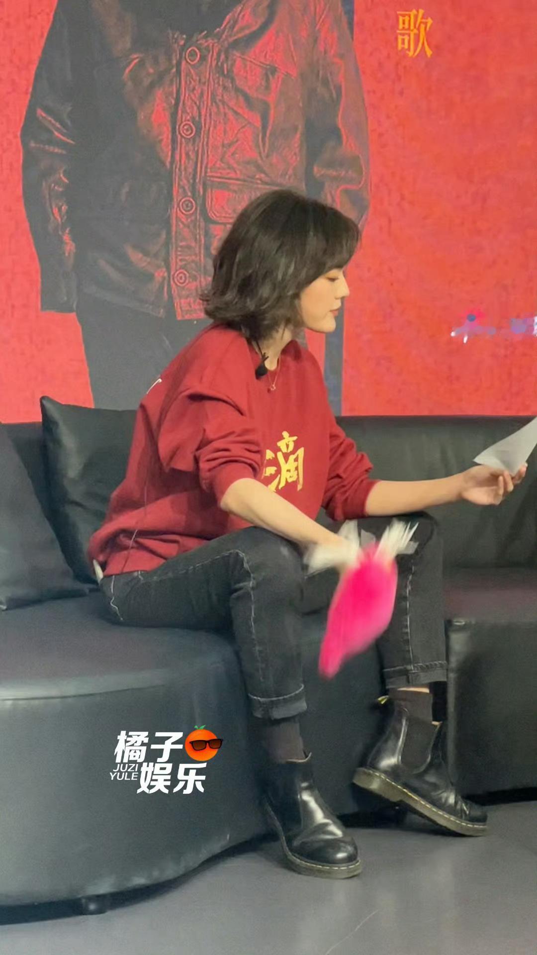 文淇这个大佬坐姿